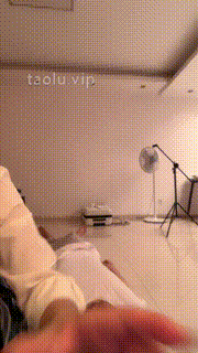【宝爷】黑丝脚提档-脚插嘴-舔超脏小白鞋 bf29223